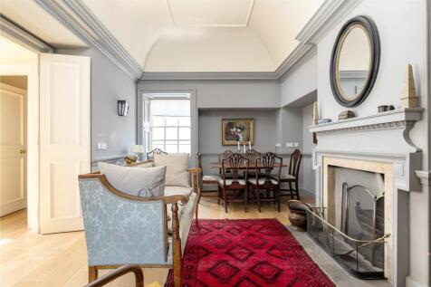 10 bed, 6 bath Detached in Edinburgh - Photo 29