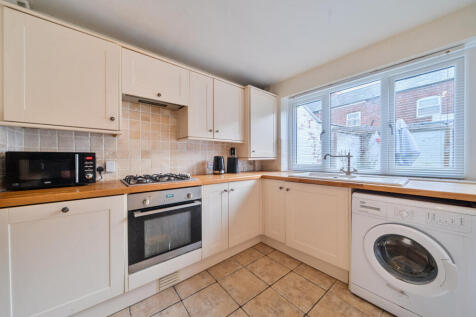 1389237-28-6942d6...