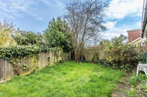 1 Rushlake Close3.jpg