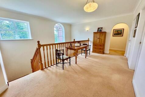 PHOTO-2025-08-12-06-55-38 (17).jpg