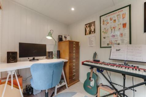 Roding Road-43.jpg