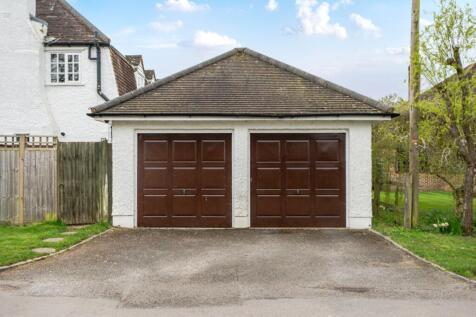 Garage/Parking