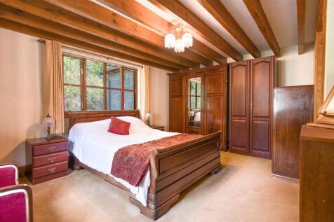 Master, ground floor bedroom