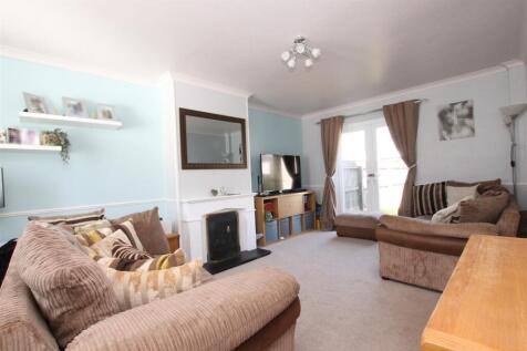 Living room.JPG