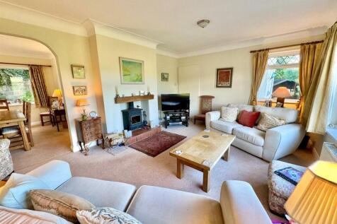 PHOTO-2024-08-23-20-50-49 (3).jpg