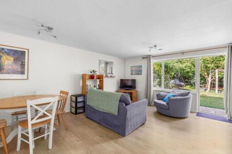 Sitting Dining Room