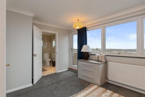4 Bevlin Hall Saundersfoot -   Final Edits_-8.jpg