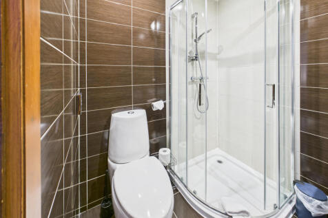 CAM03481G0-PR0114-STILL013