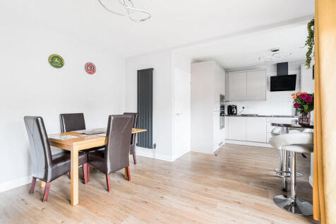 Kitchen/Dining Ro...