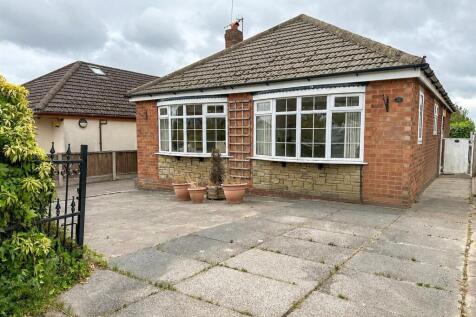 21 Brownhill Road Front Jpg.jpg