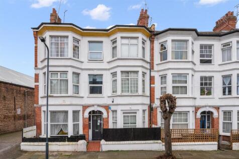 Daniels_Churchmead Road, London, NW10 2JX_017.jpg