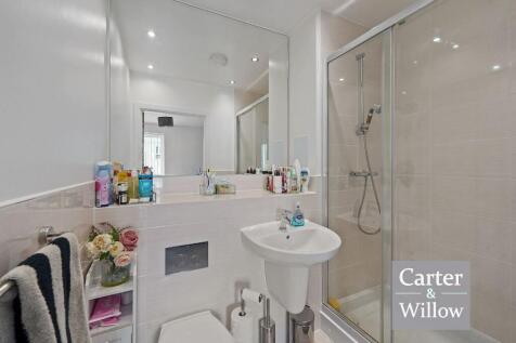 En suite shower room