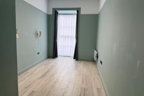 Studio room