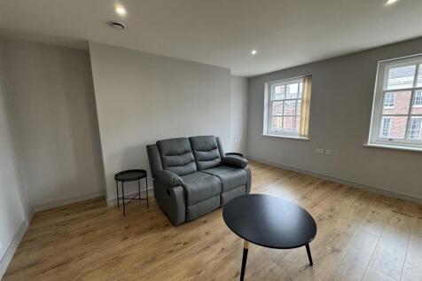 7 53 P - Living Room.jpeg