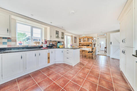 1334511-24-68a2eb...