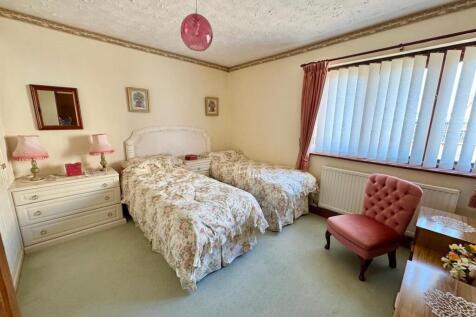 PHOTO-2025-06-10-15-00-38 (9).jpg