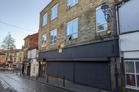 Storage to rent in dewsbury