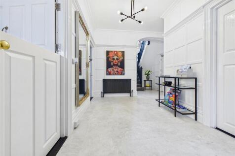 Hallway Entrance.