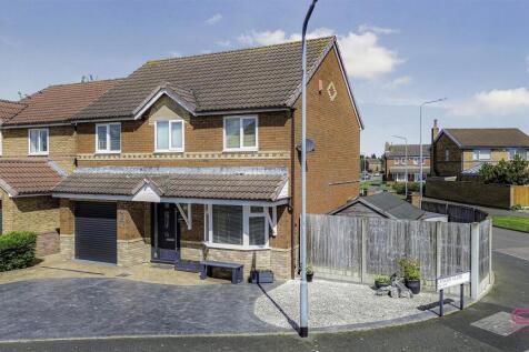Langer Close, Branston (1).jpg