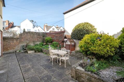 Courtyard Garden