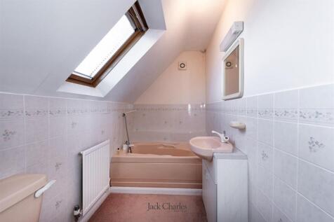 11 Allington Drive, TN10 4HH 015.jpg