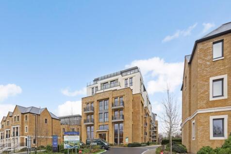 A stunning three bedroom on 4th floor with duo aspect roof terrace Teddington Riverside development.