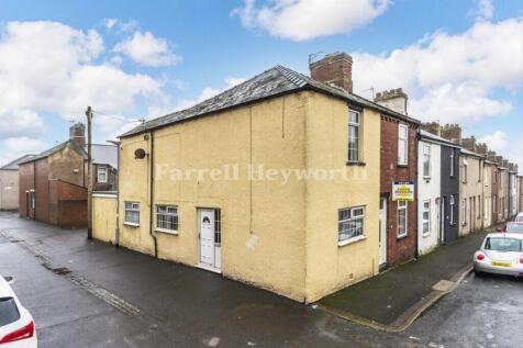 3 Bedroom House in LA14 5DZ