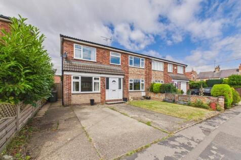 4 Bedroom Semi Detached House - For Sale