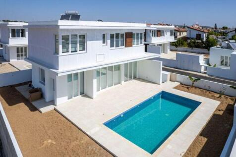 Villa 2 with Pool