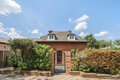Two Bedroom Detached Lodge House