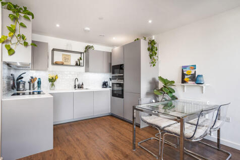 Kitchen/Reception