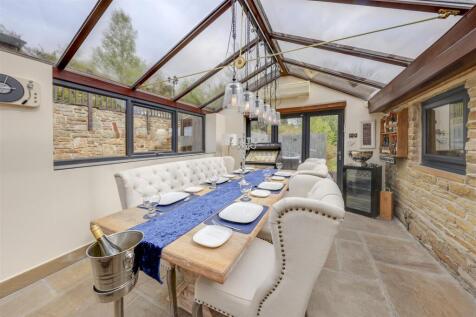 Sun Room / Dining / Living Alt