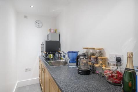 6668223f7ff851138961 11.JPG