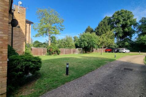 Comm Gdns / Parking