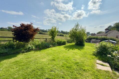 Garden looking to fields.jpg