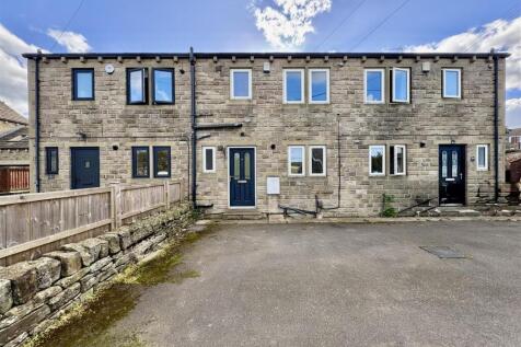 3 Bedroom Terraced in HD8 0NE
