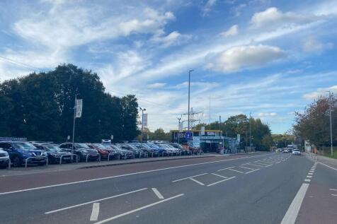 Commercial Development to rent in kirkstall