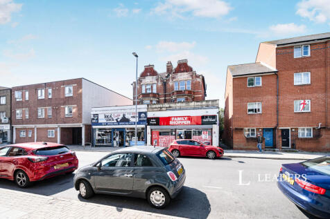 flat424aelmgrove2520