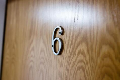 6 Chaise Meadow, Lymm WA13 9UP-14.jpg