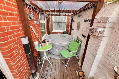 Decking area