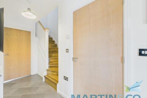 CAM01870G0-PR0162...