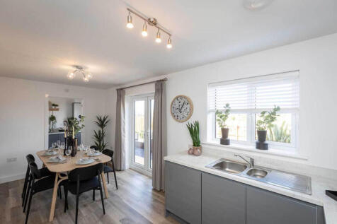 The Sitwell HT 468 - Kitchen Dining
