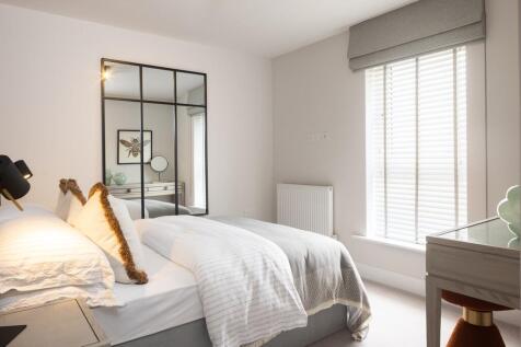 oakwood park, wimborne