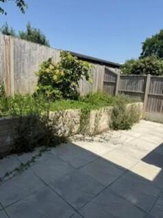 Fishermans - Rear Garden.jpg