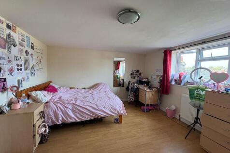 PHOTO-2025-10-30-...