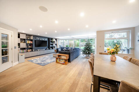 1388545-18-693c01...