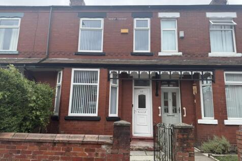 Happy Homes are pleased to present this refurbished three bedroom property, close to the A6 with its great transport links into Manchester , Stockport and beyond. This property is in a great location