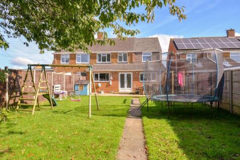 Rear Garden 3.jpg