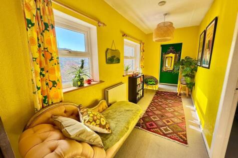 PHOTO-2025-04-07-19-38-15 (16).jpg