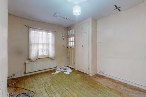 106 Wulfstan Street, Shepherds Bush, London, W12 0AH